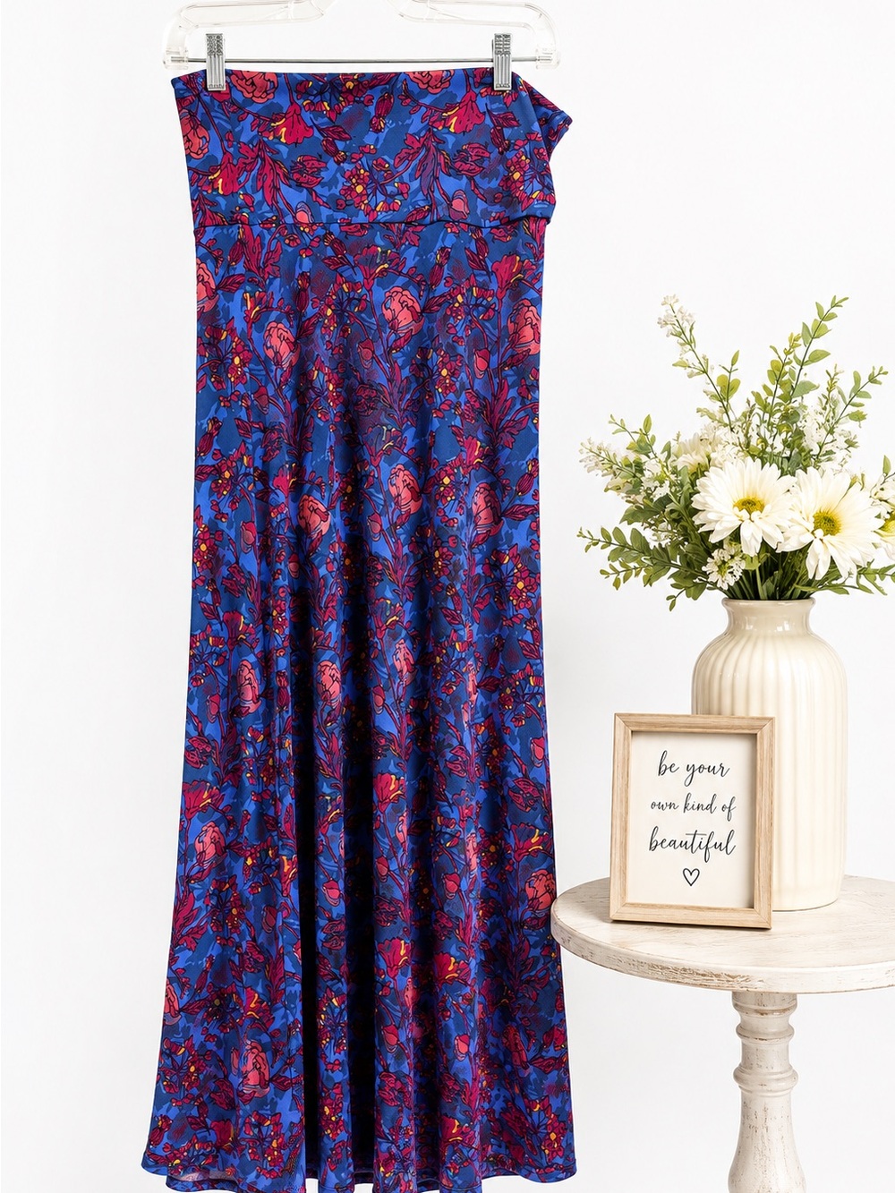 LuLaRoe Blue Floral Maxi Skirt Medium Pink Red Boho Vacation Resort - Picture 2 of 3